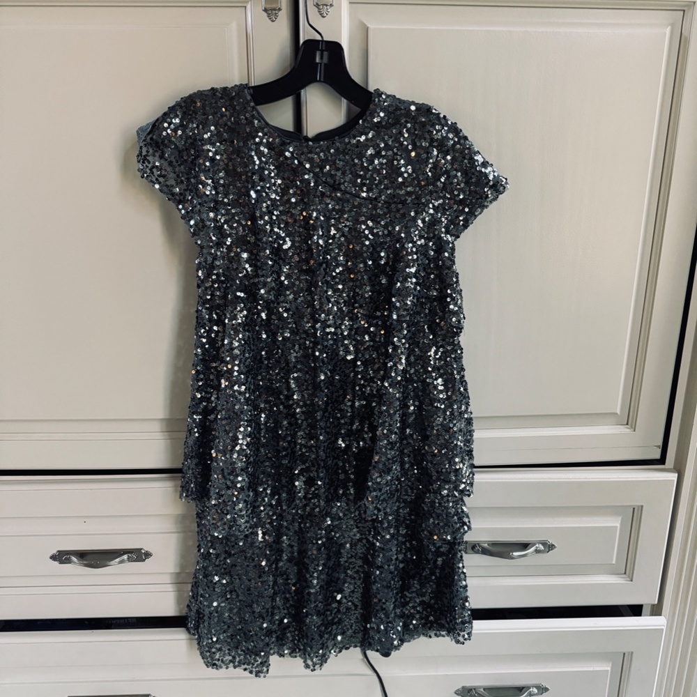 Girls dress. Size 16, Brand: ZUNIE